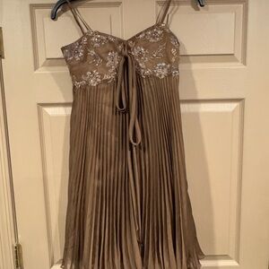 Sara Sara Bronze Dress with Floral Details